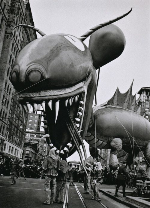 Monster on Broadway, NY photo by John Gutmann, 1936